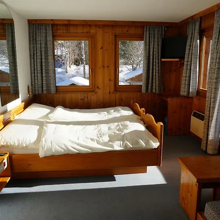 Garni Les Bouquetins Hotel 3*