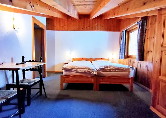 Garni Les Bouquetins Hotel 3*
